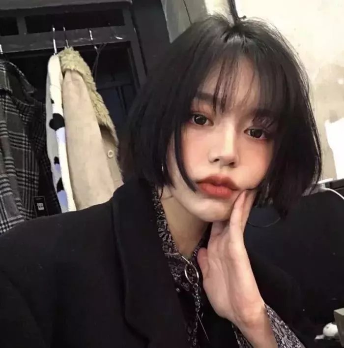 经常请吃饭的漂亮姐姐